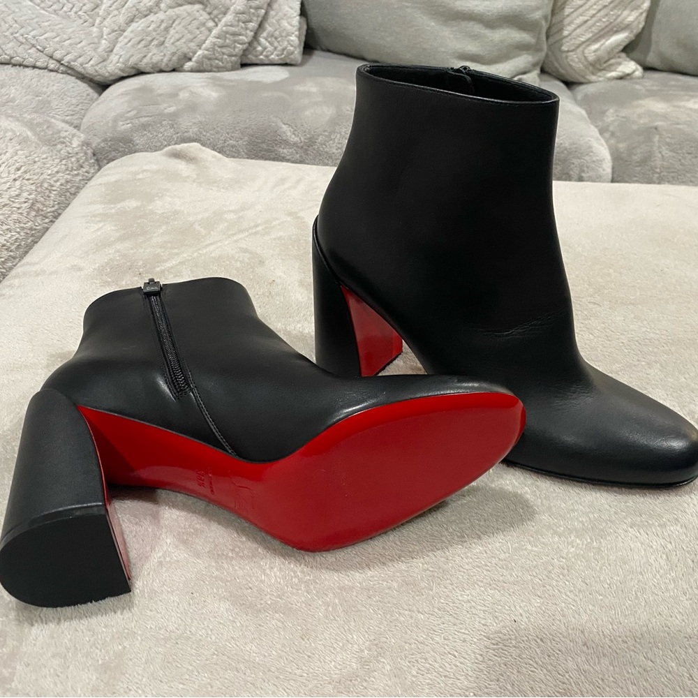 Christian Louboutin Elegant Black Ankle Boots